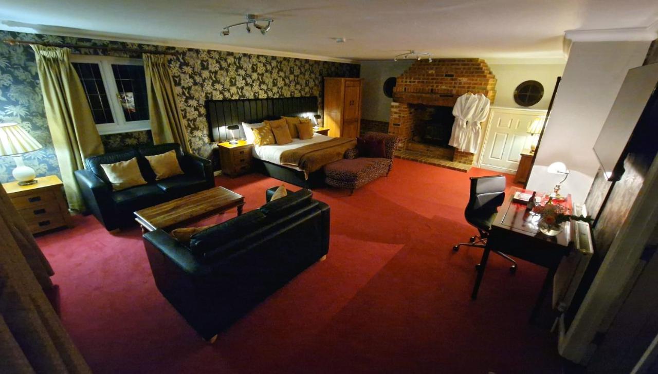 Country Retreat At Judd'S Folly Hotel Faversham Buitenkant foto